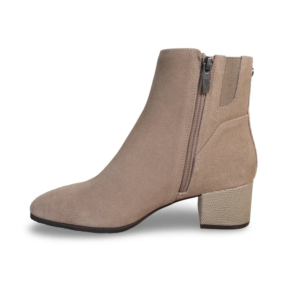 Donald Pliner Kelsee Women's 7.5M Suede Embossed Block Heel Ankle Boots Taupe